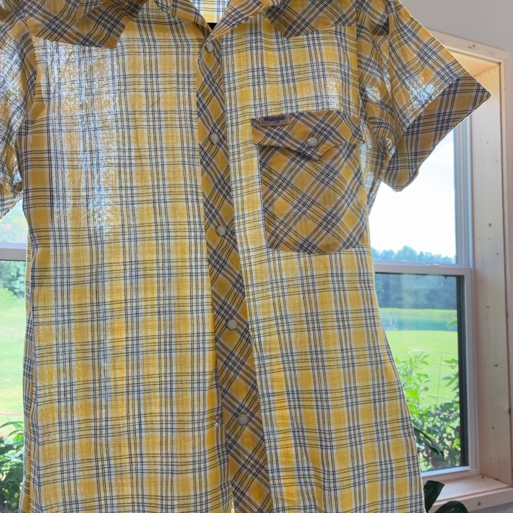Wrangler Yellow and Brown Button Down Shirt Casual Fit